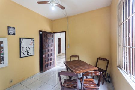 Casa à venda com 300m², 3 quartos e 1 vagaSala 2 (primeiro andar)