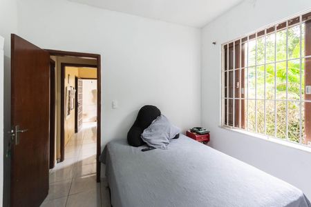 Casa à venda com 300m², 3 quartos e 1 vagaQuarto (primeiro andar)