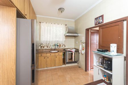 Casa à venda com 300m², 3 quartos e 1 vagaBanheiro