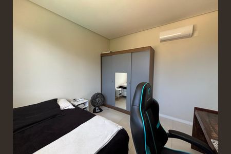 Casa de condomínio para alugar com 166m², 3 quartos e 2 vagas Casa de condomínio para alugar com 166m², 3 quartos e 2 vagasQuarto