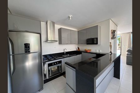 Casa de condomínio para alugar com 166m², 3 quartos e 2 vagas Casa de condomínio para alugar com 166m², 3 quartos e 2 vagasCozinha