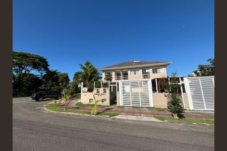 Casa de condomínio para alugar com 166m², 3 quartos e 2 vagas Casa de condomínio para alugar com 166m², 3 quartos e 2 vagasÁrea externa