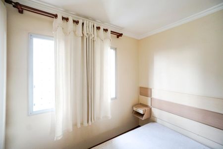 Apartamento à venda com 60m², 2 quartos e 1 vagaQuarto 02