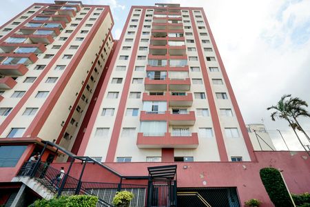 Apartamento à venda com 60m², 2 quartos e 1 vagaFachada
