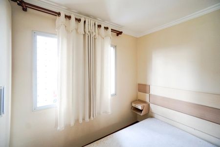 Apartamento à venda com 60m², 2 quartos e 1 vagaQuarto 02