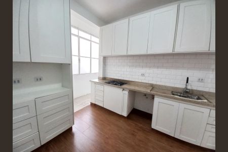 Apartamento para alugar com 160m², 3 quartos e 2 vagas Apartamento para alugar com 160m², 3 quartos e 2 vagasCozinha