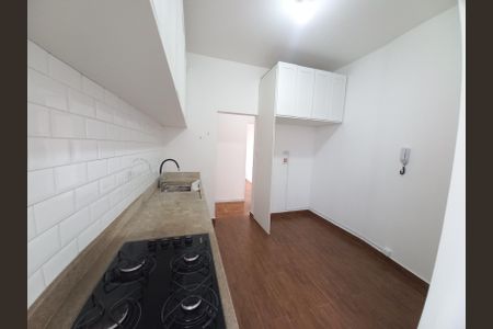 Apartamento para alugar com 160m², 3 quartos e 2 vagas Apartamento para alugar com 160m², 3 quartos e 2 vagasCozinha