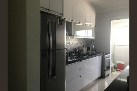 Apartamento à venda com 63m², 2 quartos e 2 vagasCozinha