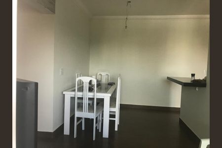 Apartamento à venda com 63m², 2 quartos e 2 vagasCozinha