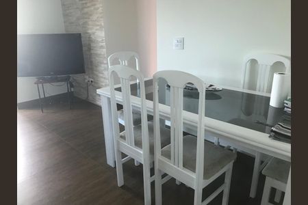Apartamento à venda com 63m², 2 quartos e 2 vagasCozinha