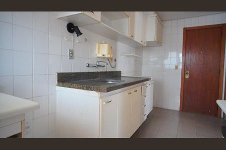 Apartamento à venda com 111m², 3 quartos e 1 vagaCozinha 