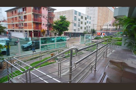 Apartamento à venda com 111m², 3 quartos e 1 vagaAcessibilidade da entrada 