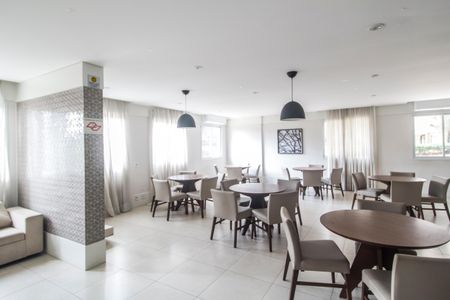 Apartamento para alugar com 62m², 1 quarto e 1 vaga Apartamento para alugar com 62m², 1 quarto e 1 vagaÁrea comum - Salão de festas