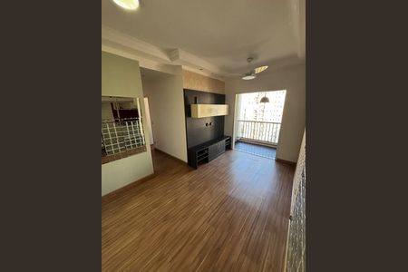 Apartamento à venda com 57m², 2 quartos e 1 vagaSala