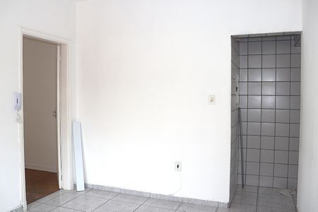 Apartamento à venda com 33m², 1 quarto e sem vagaSala