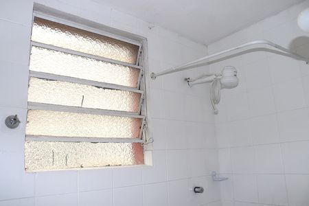 Apartamento à venda com 33m², 1 quarto e sem vagaBanheiro