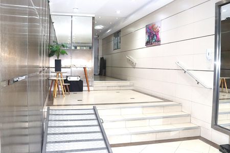 Apartamento à venda com 33m², 1 quarto e sem vagaHall Social