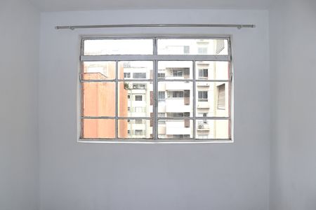 Apartamento à venda com 33m², 1 quarto e sem vagaSala
