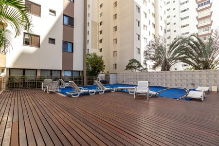 Apartamento para alugar com 84m², 4 quartos e 2 vagasÁrea comum - Piscina