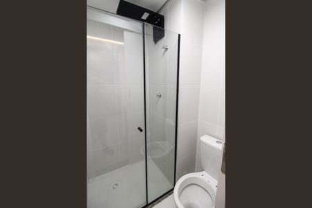 Banheiro de apartamento para alugar com 1 quarto, 34m² em Butantã, São Paulo