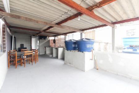 Casa para alugar com 5m², 2 quartos e 1 vagaSacada