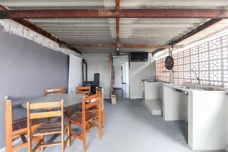 Casa para alugar com 5m², 2 quartos e 1 vagaSacada
