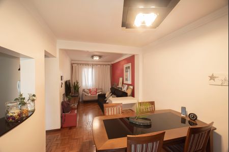 Apartamento à venda com 76m², 2 quartos e 1 vagaSala