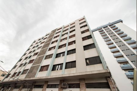Apartamento à venda com 76m², 2 quartos e 1 vaga Apartamento à venda com 76m², 2 quartos e 1 vagaFachada