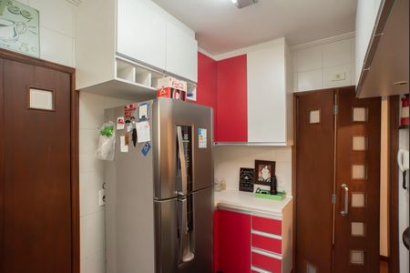 Apartamento à venda com 76m², 2 quartos e 1 vaga Apartamento à venda com 76m², 2 quartos e 1 vagaCozinha