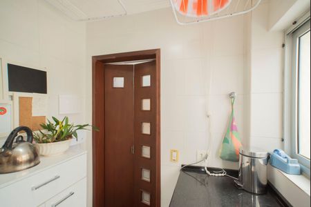 Apartamento à venda com 76m², 2 quartos e 1 vaga Apartamento à venda com 76m², 2 quartos e 1 vagaÁrea de Serviço