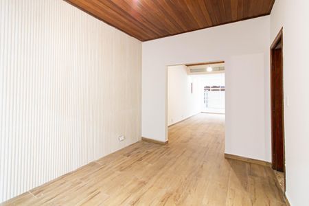 Casa para alugar com 120m², 2 quartos e 1 vaga Casa para alugar com 120m², 2 quartos e 1 vagaSala de Jantar