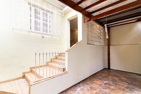 Casa para alugar com 120m², 2 quartos e 1 vaga Casa para alugar com 120m², 2 quartos e 1 vagaGaragem