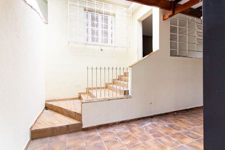 Casa para alugar com 120m², 2 quartos e 1 vaga Casa para alugar com 120m², 2 quartos e 1 vagaGaragem