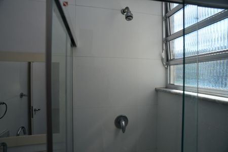 Apartamento à venda com 108m², 3 quartos e 1 vagaBanheiro Suíte 2