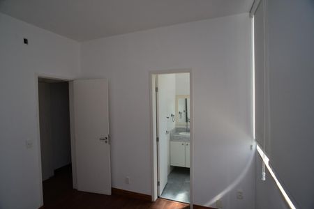 Apartamento à venda com 108m², 3 quartos e 1 vagaSuíte 2