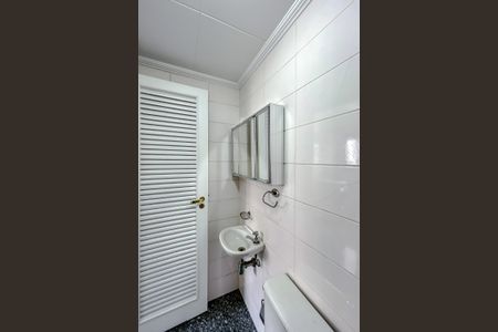 Apartamento para alugar com 148m², 3 quartos e 3 vagasBanheiro de serviço