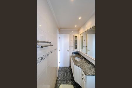 Apartamento para alugar com 148m², 3 quartos e 3 vagasBanheiro da Suíte