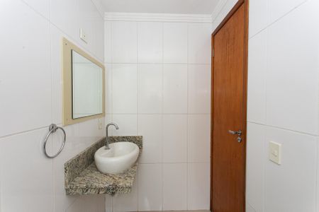 Casa de condomínio para alugar com 166m², 3 quartos e 3 vagasBanheiro da Suíte 2