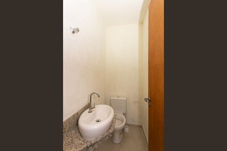Casa de condomínio para alugar com 166m², 3 quartos e 3 vagasLavabo da Churrasqueira