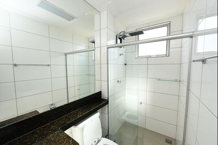 Apartamento à venda com 88m², 3 quartos e 1 vaga Apartamento à venda com 88m², 3 quartos e 1 vagaBanheiro