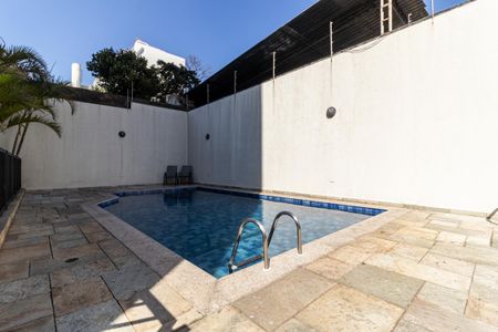 Apartamento à venda com 43m², 1 quarto e 1 vagaPiscina