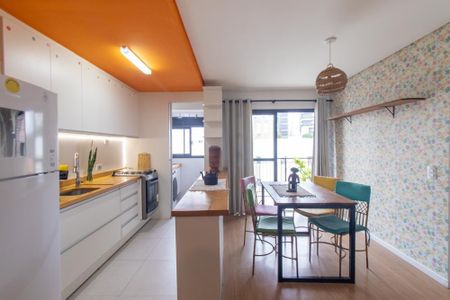 Apartamento para alugar com 70m², 2 quartos e 2 vagasCozinha