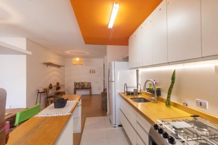 Apartamento para alugar com 70m², 2 quartos e 2 vagasCozinha