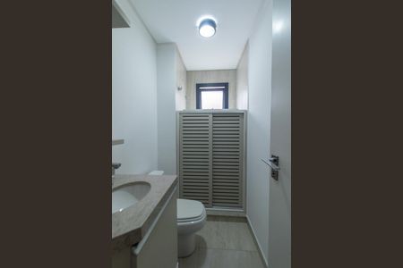 Apartamento para alugar com 70m², 2 quartos e 2 vagasBanheiro da Suite