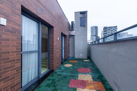 Apartamento para alugar com 70m², 2 quartos e 2 vagasÁrea comum - Playground