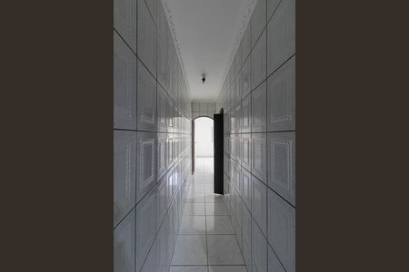 Casa para alugar com 75m², 2 quartos e 1 vagaCorredor