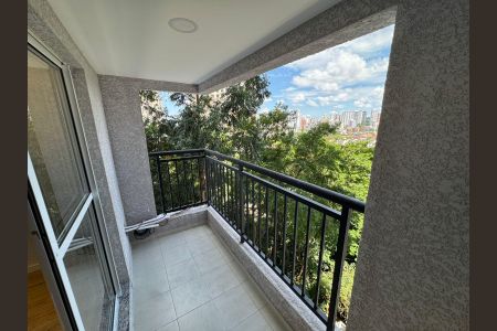 Apartamento para alugar com 40m², 2 quartos e 1 vaga Apartamento para alugar com 40m², 2 quartos e 1 vagaVaranda