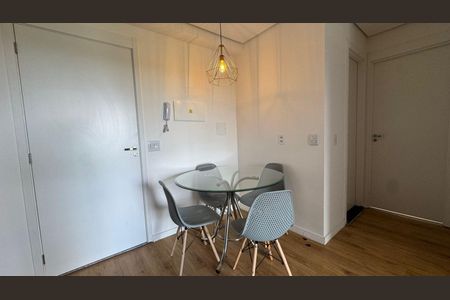Apartamento para alugar com 40m², 2 quartos e 1 vaga Apartamento para alugar com 40m², 2 quartos e 1 vagaSala
