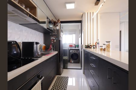 Apartamento à venda com 69m², 2 quartos e 2 vagasCozinha