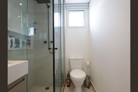 Apartamento à venda com 69m², 2 quartos e 2 vagasBanheiro da Suíte